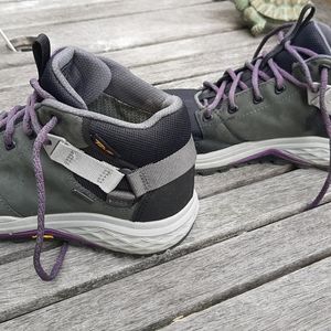 Women's Teva Grandview GTX Purple/Grey/Black 7.5